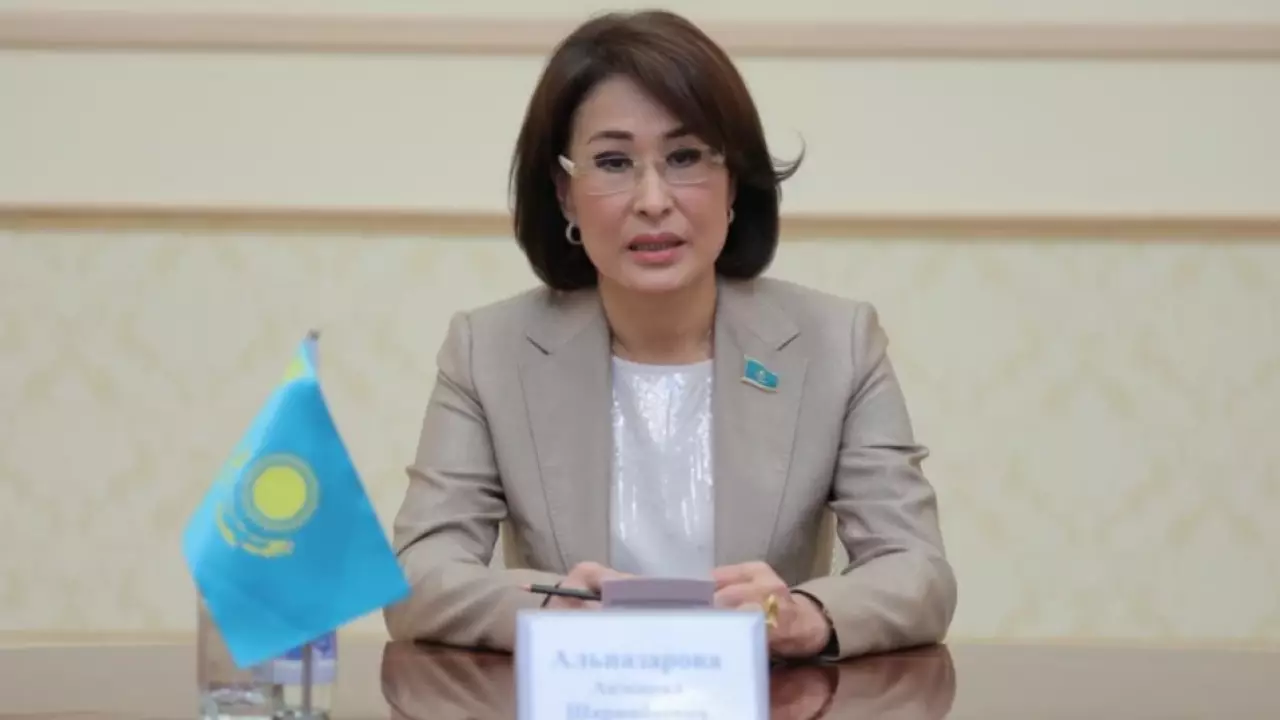 Еліміздің денсаулық министрі ата -аналарға үндеу жасады