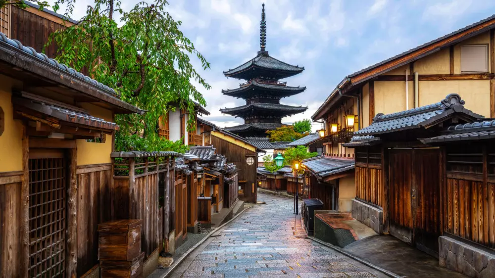 В Киото вводят “налог на роскошь“ для борьбы с туристами