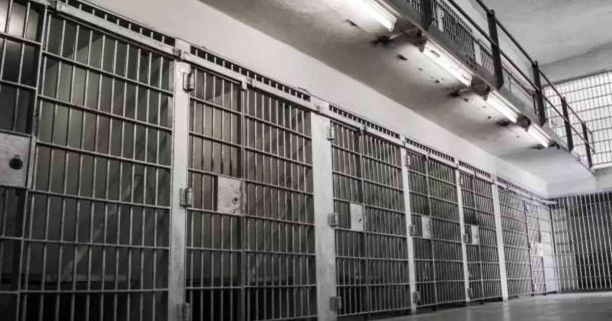  Павлодарда жасөспірім қызды зорлаған күдікті 16 жылға сотталды 