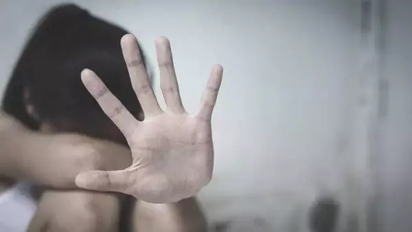 Павлодарда жасөспірімді зорлаған ер адам 16 жылға сотталды