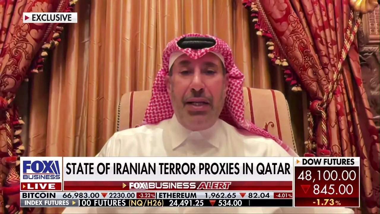 Индекс Dow Jones упал более чем на 1000 пунктов из-за скачка цен на нефть на фоне напряжённости на Ближнем Востоке.