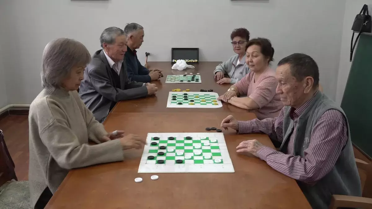 Белсенді ұзақ өмір сүру орталығы күніне 100-ден аса зейнеркер келеді