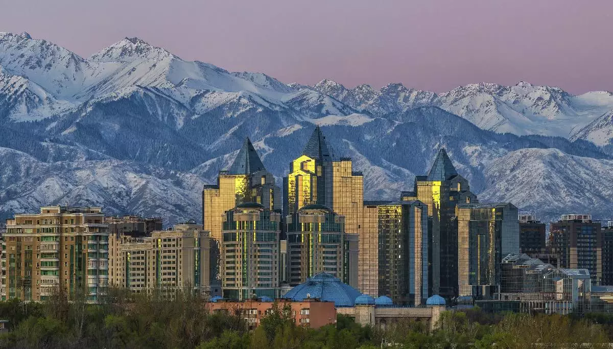 Алматылықтардың жер телімдері мемлекеттік қажеттіліктер үшін сатып алынады: Мекенжайлар тізімі жарияланды