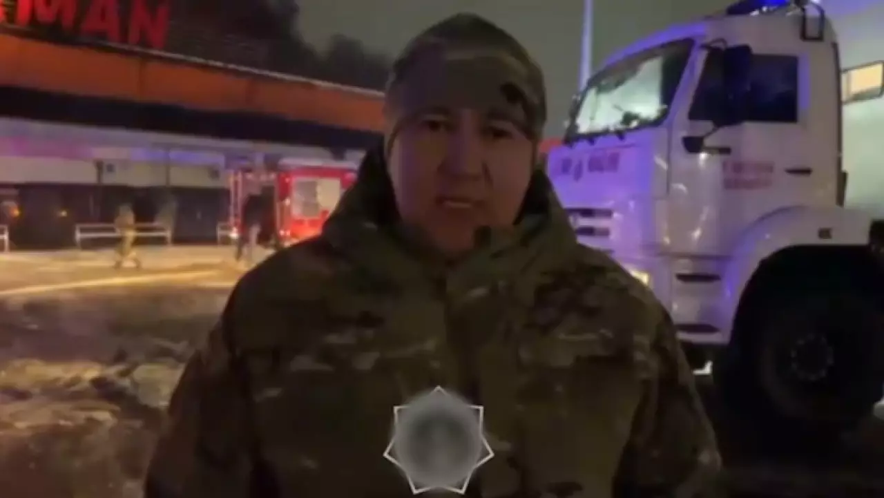 Оперативный штаб развернут на месте пожара в Семее