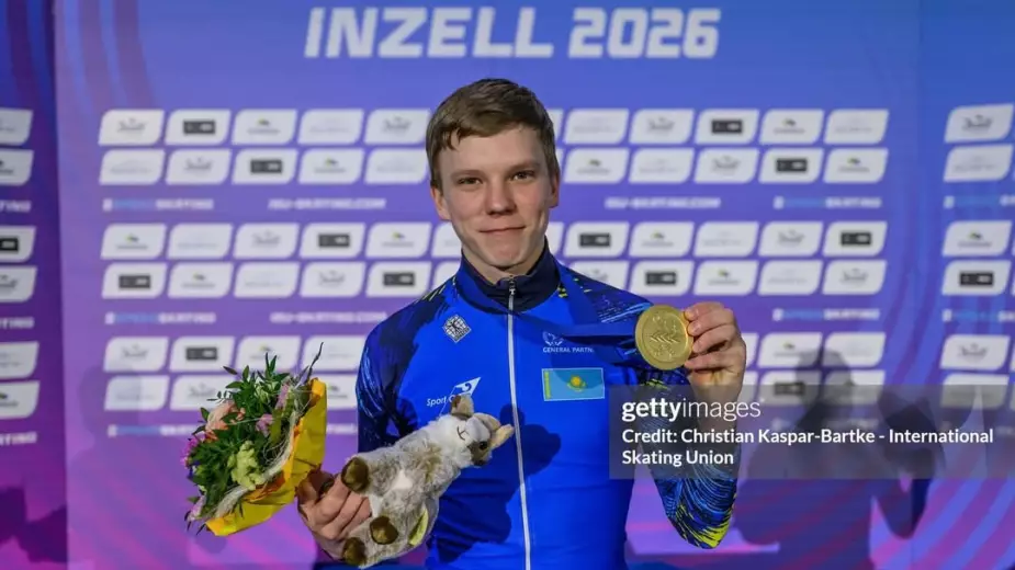 "Нереальный шок, не ожидал, что смогу" - интервью с сенсационным чемпионом мира по конькобежному спорту из Казахстана