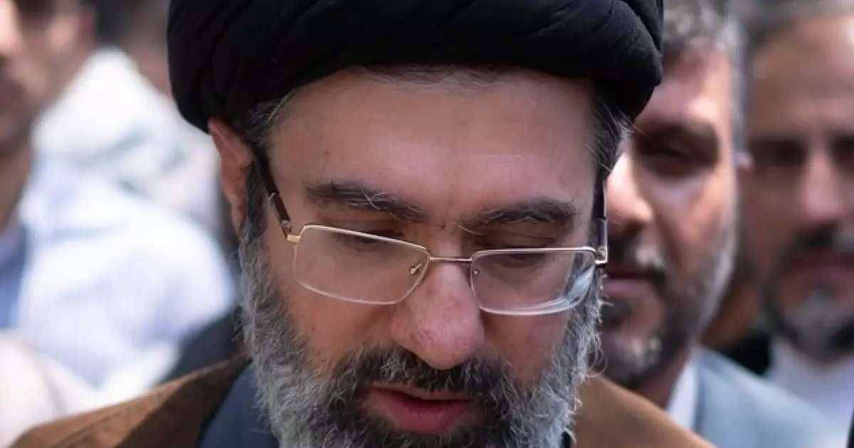  Иранның Жоғарғы көшбасшысы ретінде Әли Хаменейдің ұлы таңдалды 