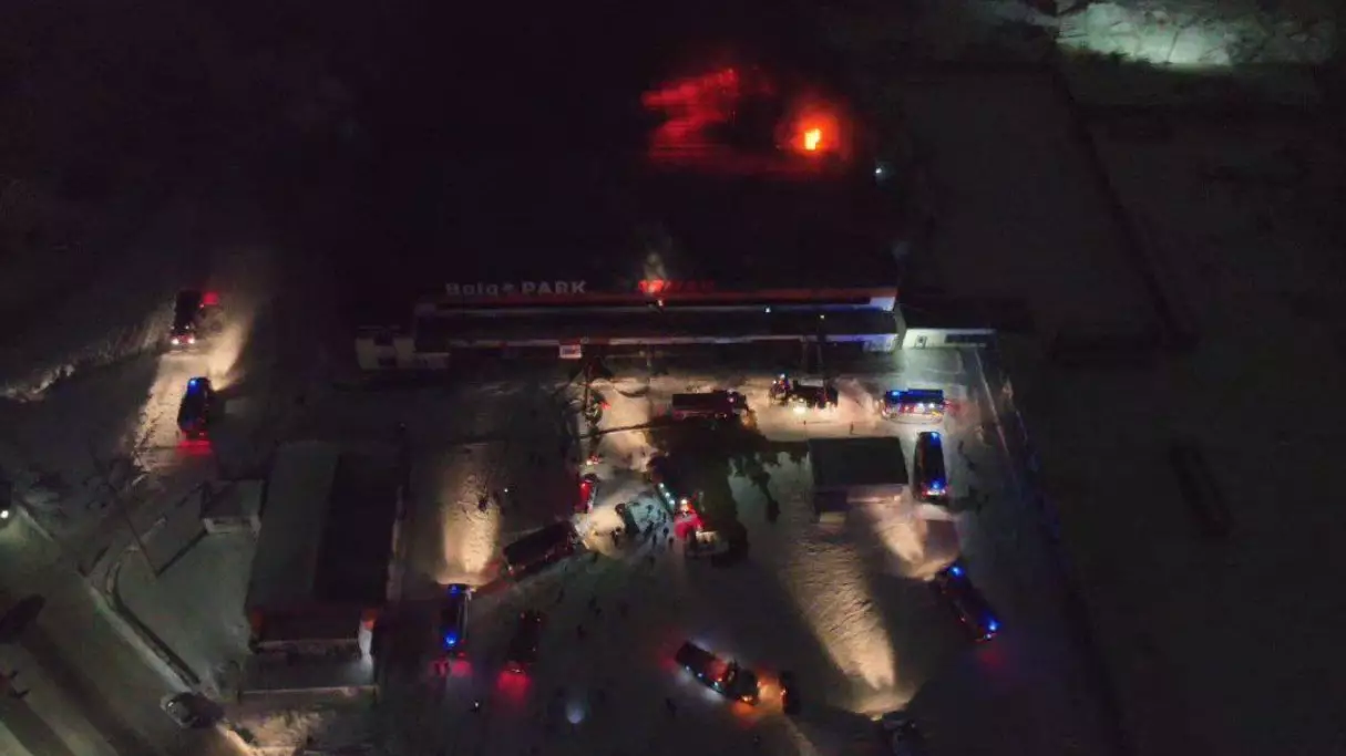 «Қылмыстық іс қозғалды»: Семейдегі Balapark орталығындағы өрт туралы тың ақпарат мәлім болды (ВИДЕО)