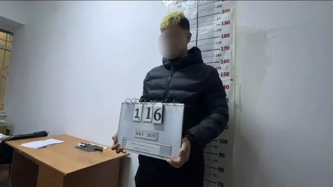 Сотрудника центра для детей с особыми потребностями задержали в Алматы