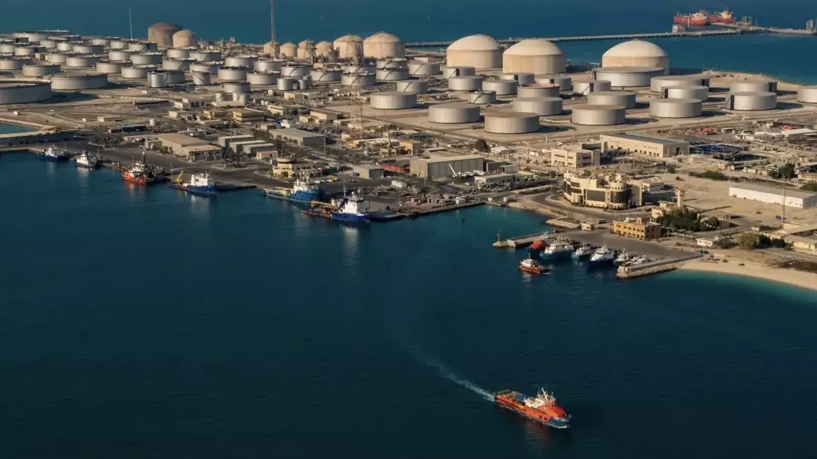 Сауд Арабиясындағы мұнай зауытына жасалған шабуыл: Иран Израильді айыптады