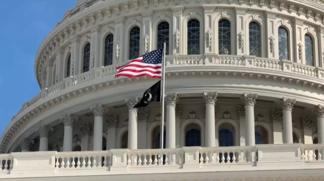 Д. Трамптың «соғыс өкілеттігі» шектелуі мүмкін 