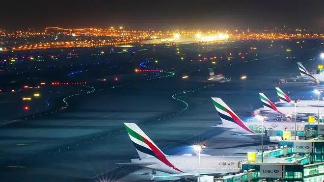 Сотни миллионов долларов в сутки: сколько стоила остановка аэропортов Дубая