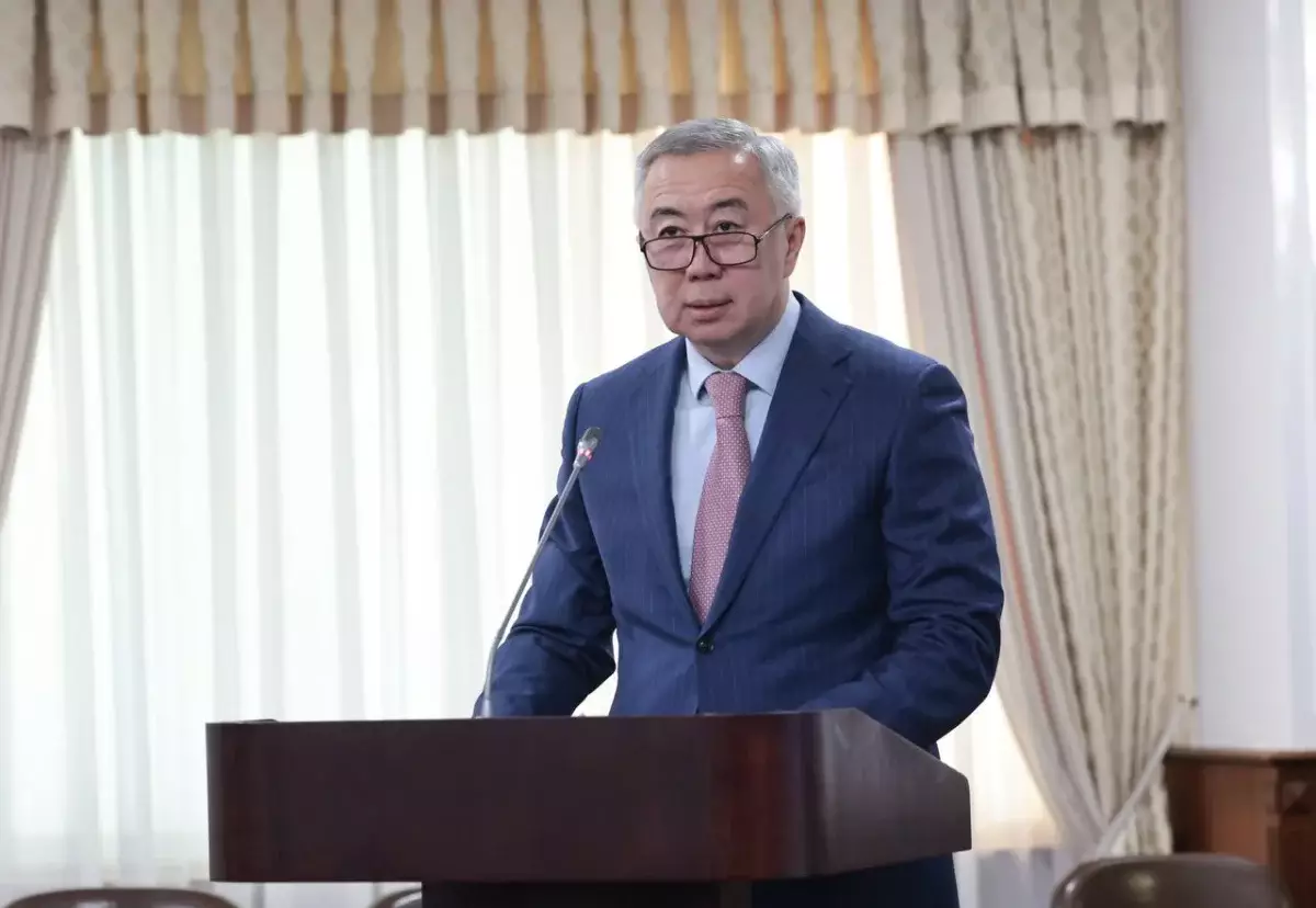 Жумангарин не ответил на вопрос, откуда у его жены 88 млн тенге