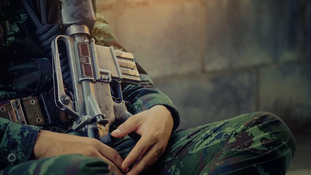 Смягчить наказание для участников иностранных конфликтов предложил депутат