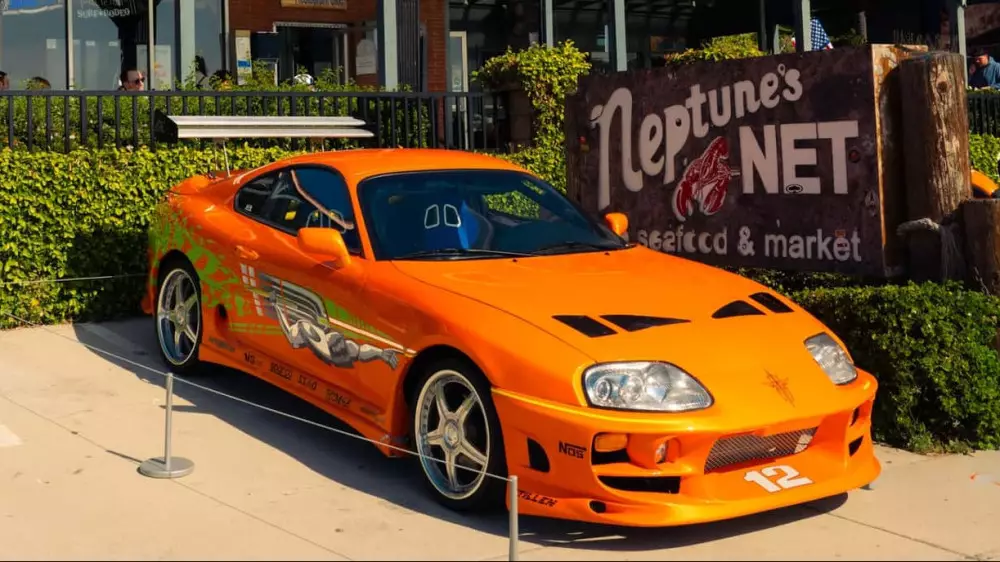 Dodge Доминика Торетто и Supra Брайана О'Коннера: тачки из Форсажа “ожили“ в реальности