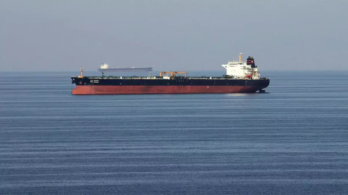 Иран официально закрыл Ормузский пролив - новости на Lada.kz 04.03.2026