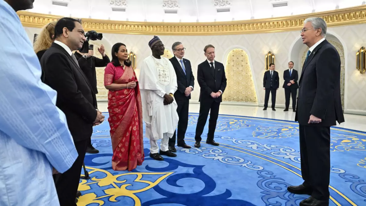 Токаев принял верительные грамоты послов восьми государств