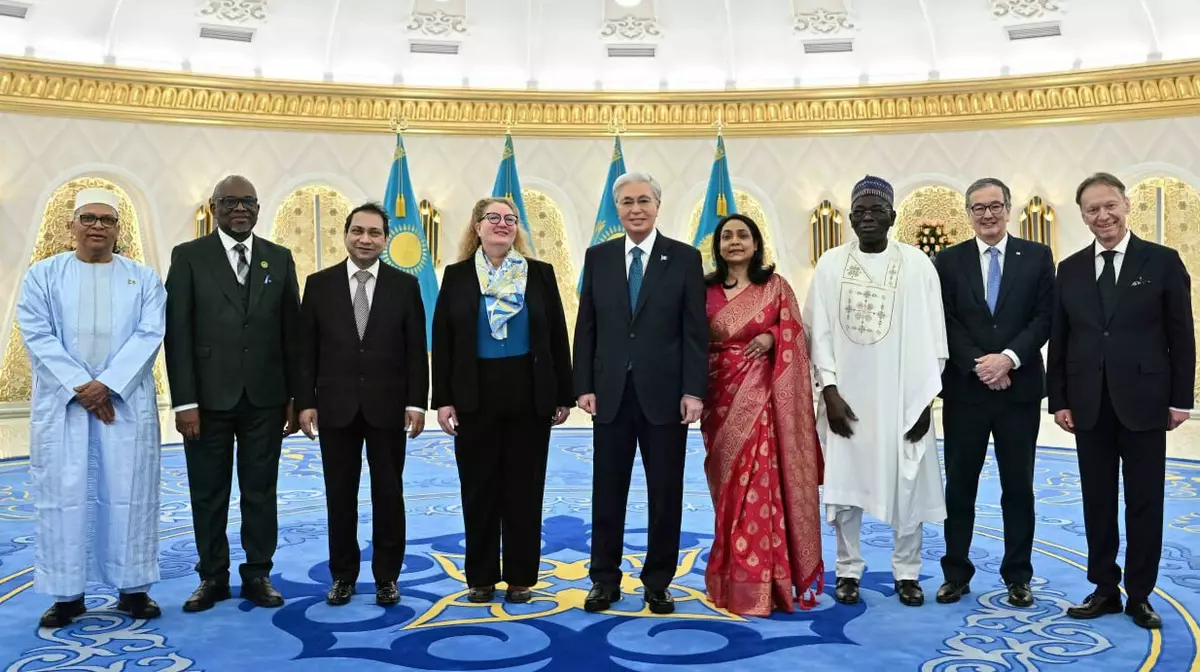 Токаев принял верительные грамоты послов восьми государств в Акорде