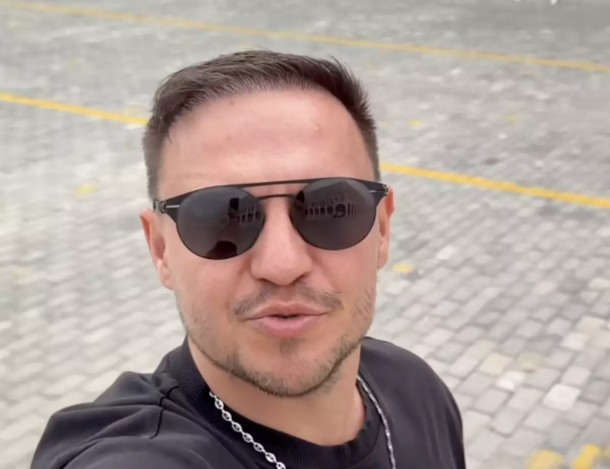 «Мама, мен неге қазақ емеспін?»: Ресейлік азамат қазақстандықтарға қызықты (ВИДЕО)