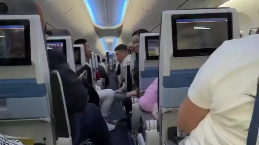 “Жалко, я не казах“: эвакуация с Ближнего Востока породила новый тренд