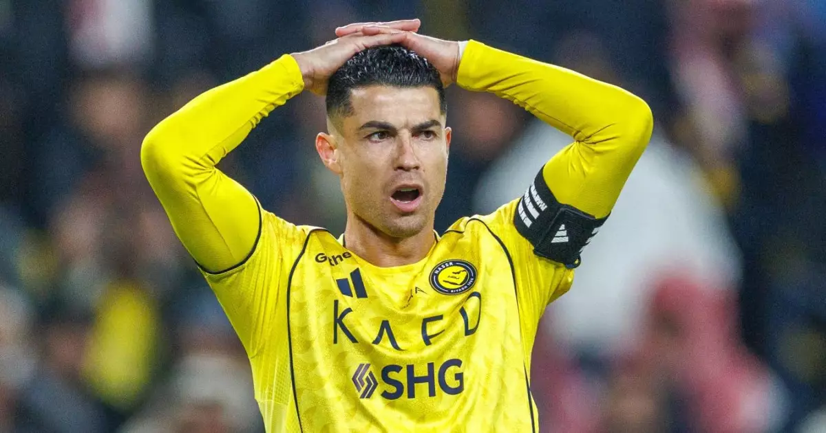   «Тізесін жарақаттап алды»: Криштиану Роналдудың Сауд Арабиясынан неге кеткені белгілі болды   