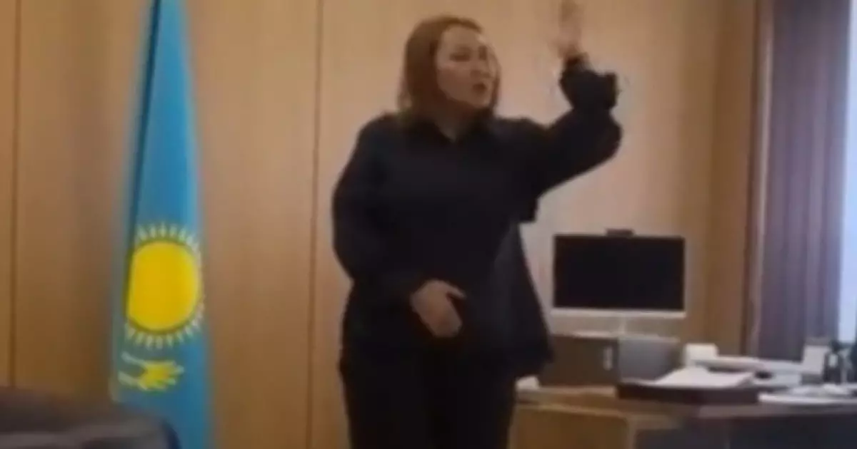  Колледждегі кикілжің: Алматы қаласының білім басқармасы директордың әрекетіне қатысты мәлімдеме жасады 