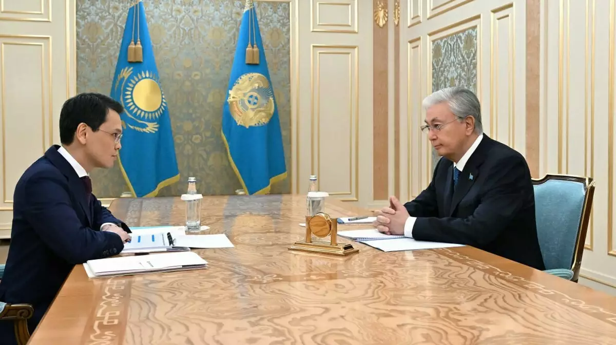 "Казахтелеком" строит цифровой коридор между Европой и Азией: чем это обернётся для Казахстана