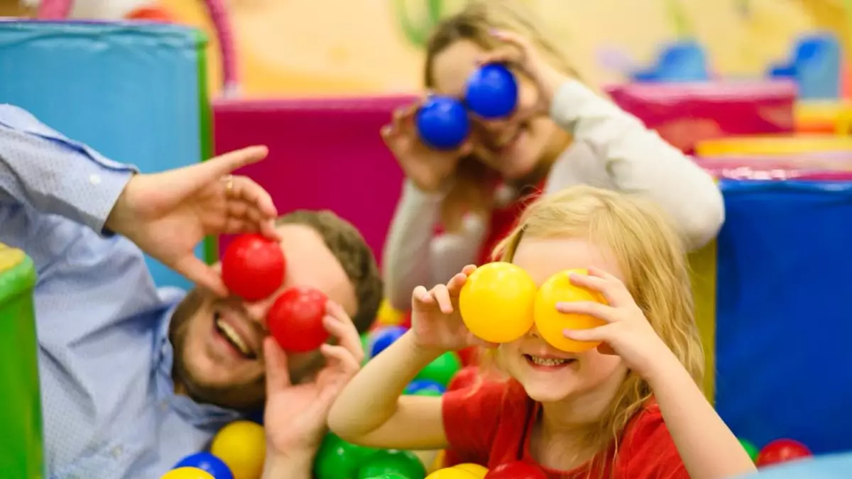 Ата-аналарға ескерту: ойын алаңының қауіпсіз екенін қалай білеміз?