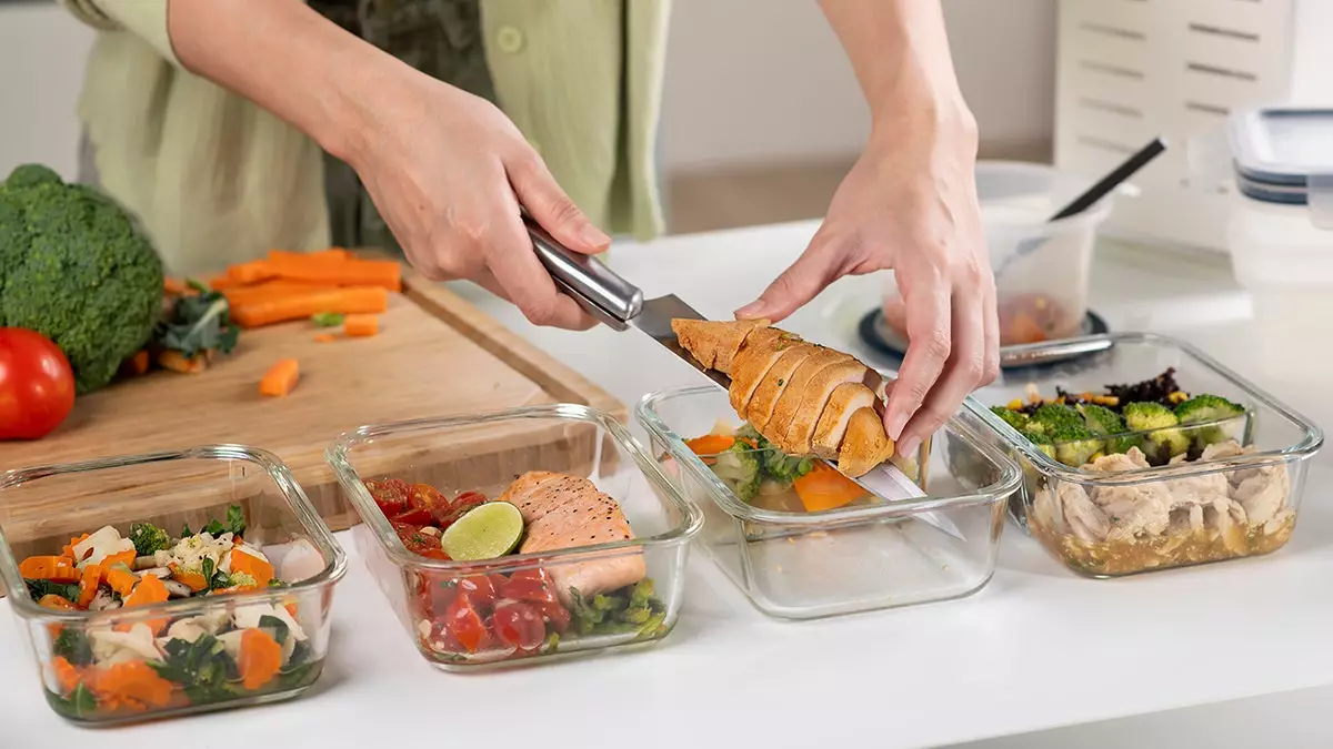 Распространенная ошибка с белком после 50 лет, ускоряющая потерю мышц.