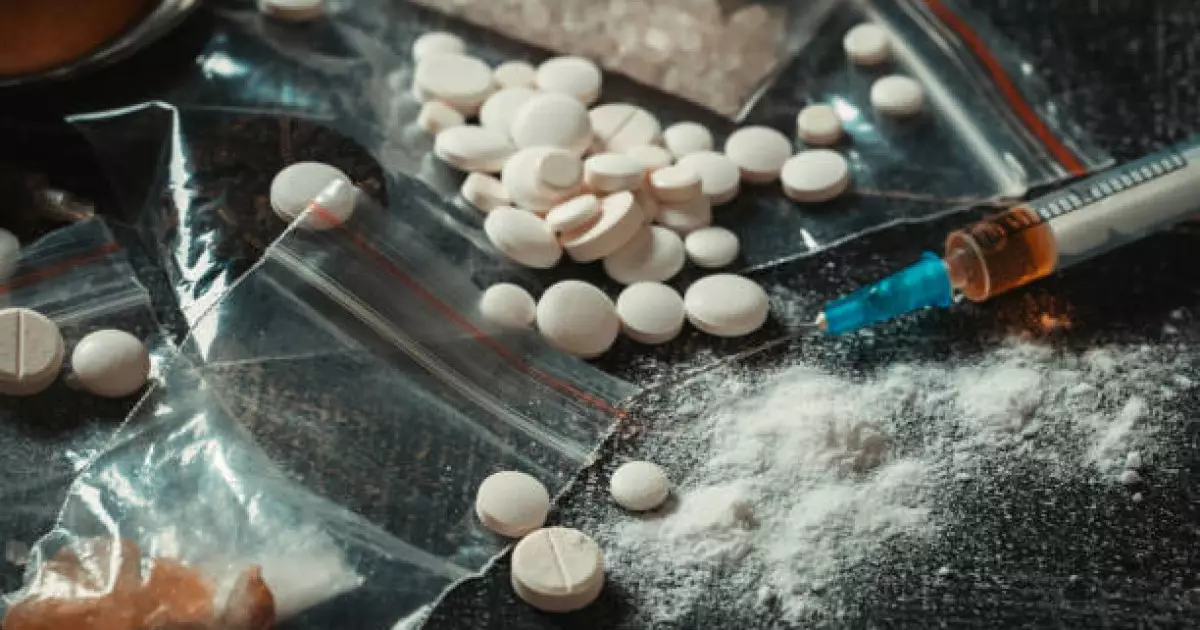   Бурабайда 18 жастағы екі жігіт психотроптық зат сақтағаны үшін 7 жылға сотталды   