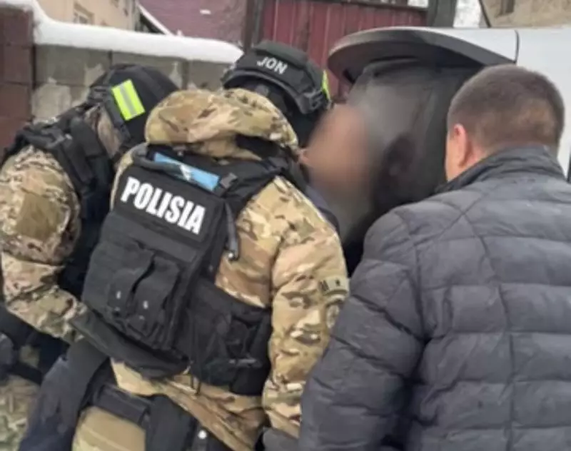 Вооружённые грабители ворвались в частный дом в Алматы