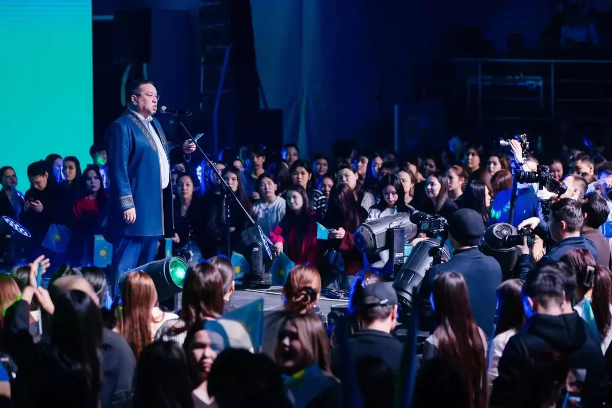 В Атырау прошел гала-концерт «Жаңа Конституция — жарқын болашақ»