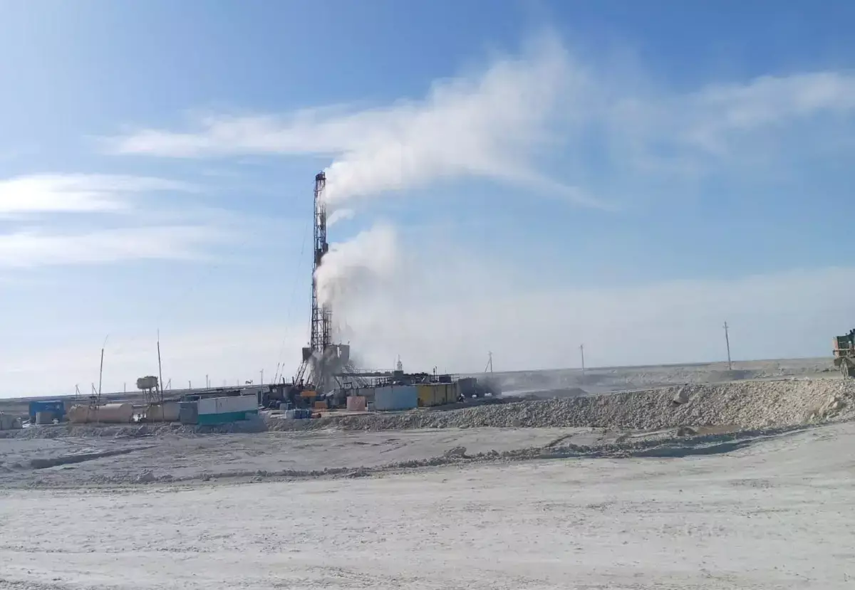 Выброс газа на Северо-Восточном Каратуруне: как проходит ликвидация последствий ЧС - новости на Lada.kz 04.03.2026