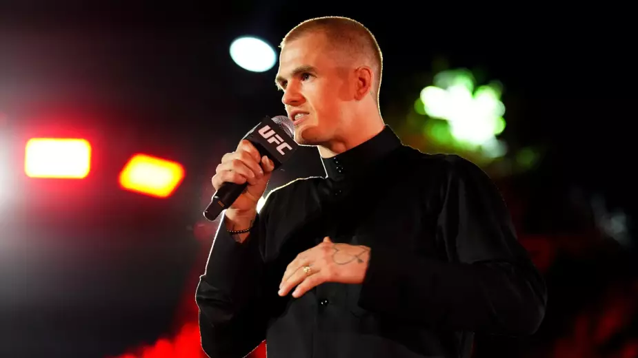 Иан Гэрри заявил, что Махачев отказался от боя