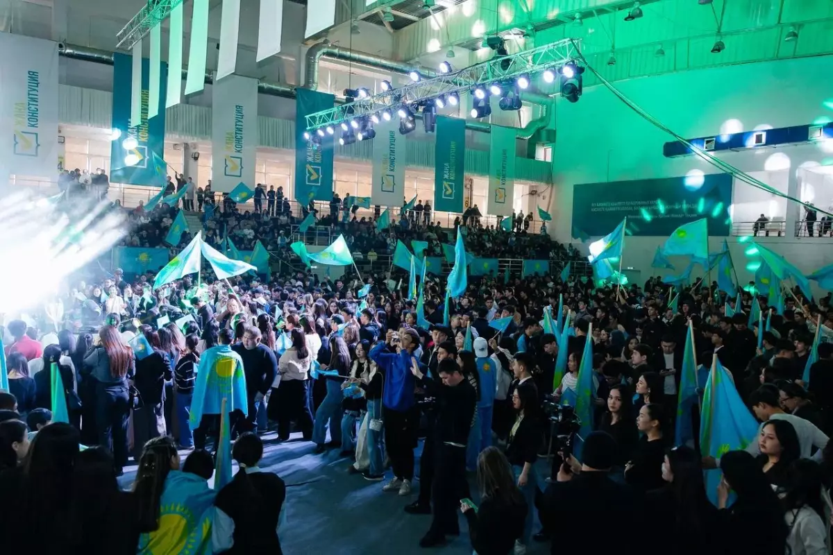 В Атырау прошел гала-концерт «Жаңа Конституция – жарқын болашақ»