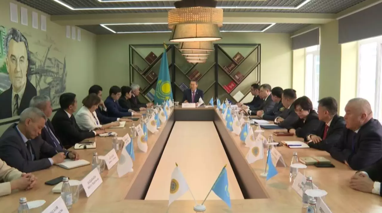 Председатель Центральной комиссии референдума провел совещание в Конаеве