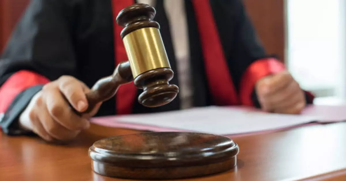  Шымкентте полицейді ұрған жасөспірім жазаланды 