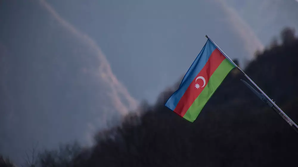 Азербайджан перебросил войска на границу с Ираном - СМИ