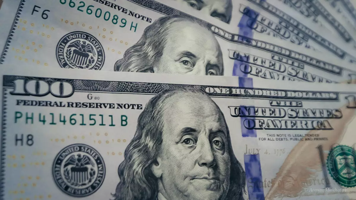 "Доллар бағамы 542 теңге?": Экономистер 2026 жылға болжам жасады  