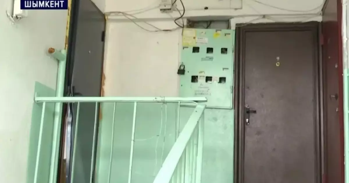  Шымкентте үш пәтерден төрт адамның мәйіті табылды 