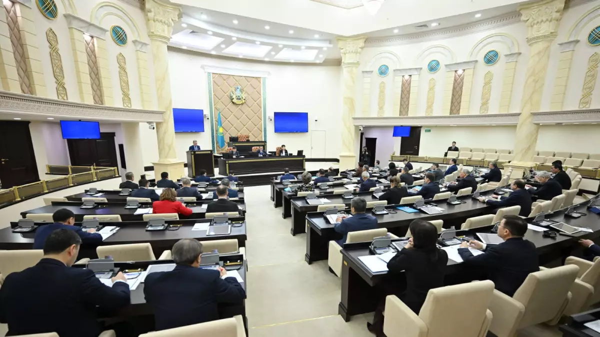 Сенат Жоғарғы соттың үш судьясын қызметінен босатуды қолдады