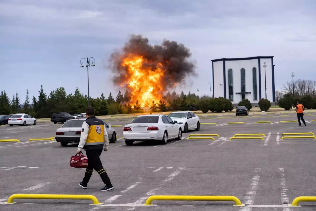Иран дроны Әзербайжан әуежайына шабуыл жасап, екі адам жарақат алды
