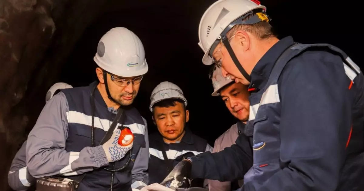  Руслан Өскенәлі Жезқазған өңіріндегі кәсіпорындарды аралады 