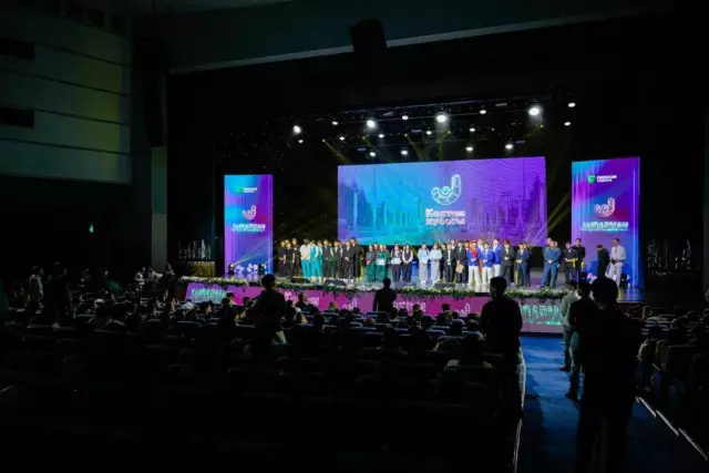 «Жайдарман» жастар қозғалысының қатысушылары Қазақстанның жаңа Конституциясы жобасын қолдады