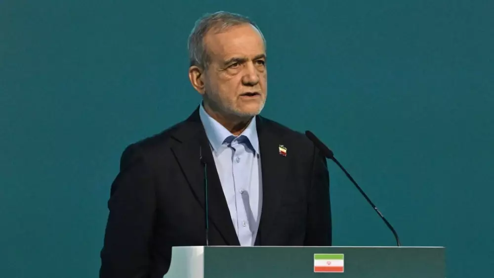 “Басқа амалымыз жоқ“: Иран президенті көрші елдерге үндеу жасады