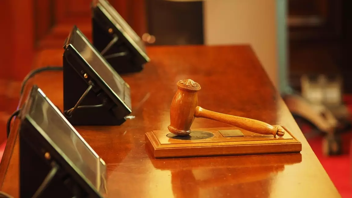 Сенат Жоғарғы соттың үш судьясын қызметтен босатты