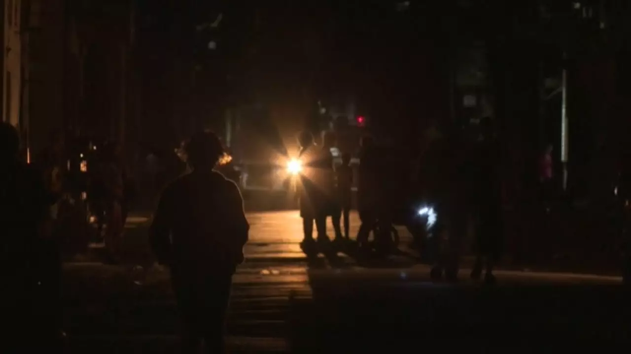 Миллионы кубинцев остались без электричества