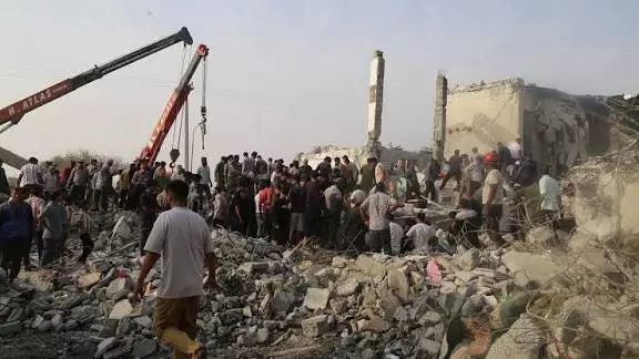 «Мұқият тексеріп жатырмыз»: АҚШ Иран мектебіне жасалған сұмдық жарылыс туралы мәлімдеме жасады