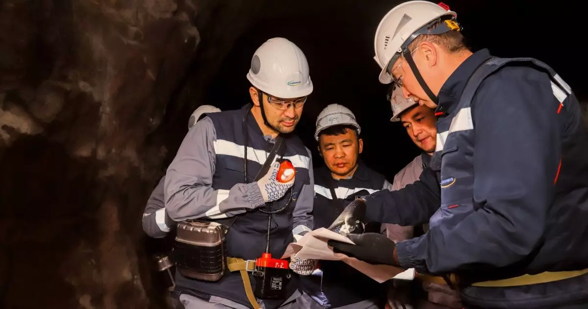  Руслан Өскенәлі Жезқазған өңірінің кәсіпорындарын аралады 