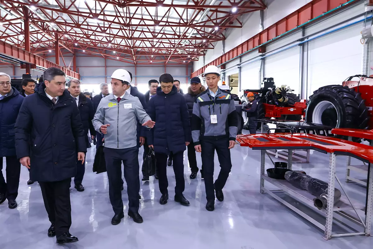 Развитие индустриальных зон: Бектенов оценил инвестпроекты в Кокшетау