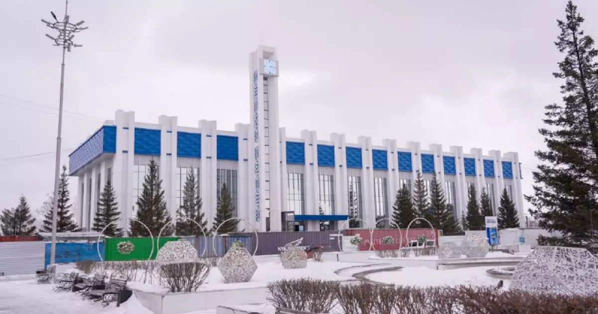  Үкімет басшысы Көкшетау теміржол вокзалын жаңғырту барысын тексерді 